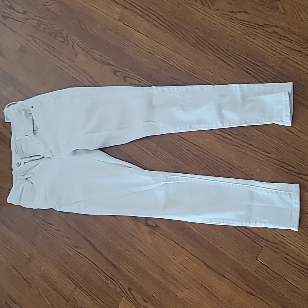 White Levi 721s